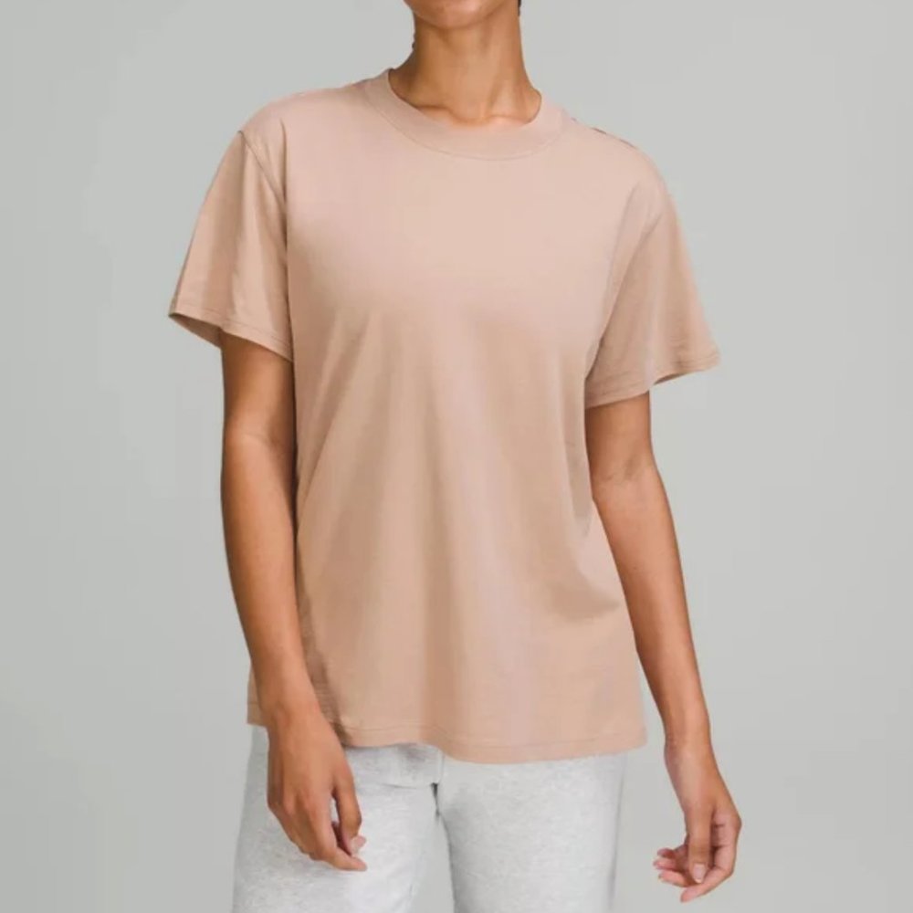 Lululemon Nude All yours T-shirt - size 4 - barely worn!